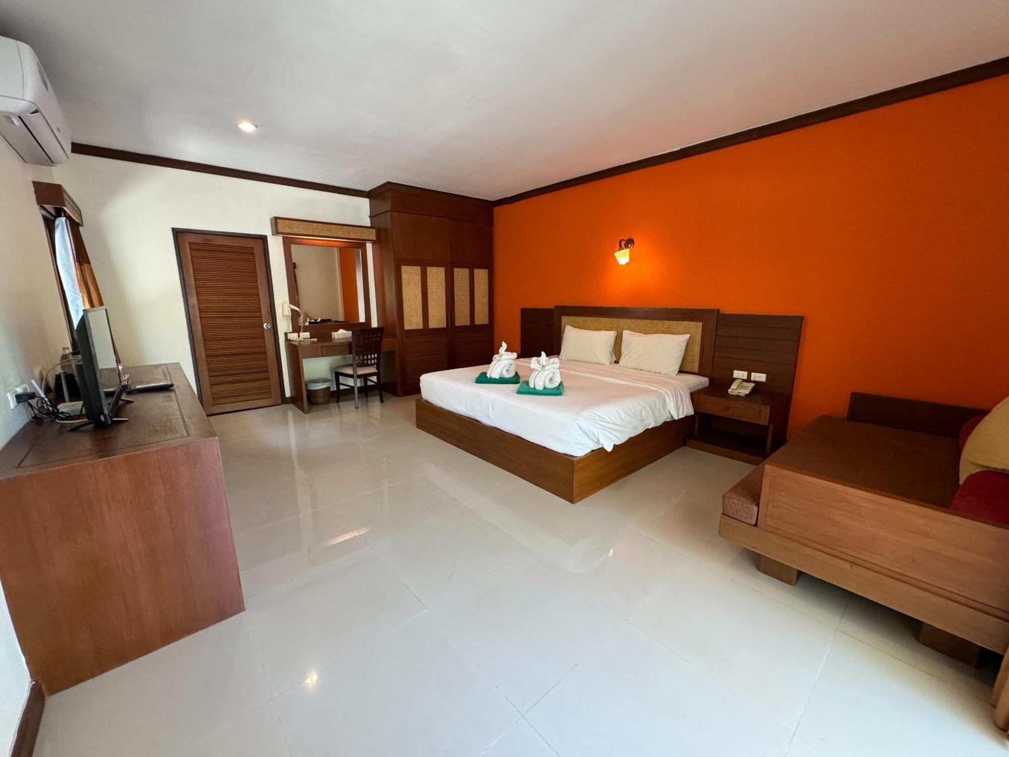 Beach Bungalow At Lanta Resort Ко-Ланта Экстерьер фото